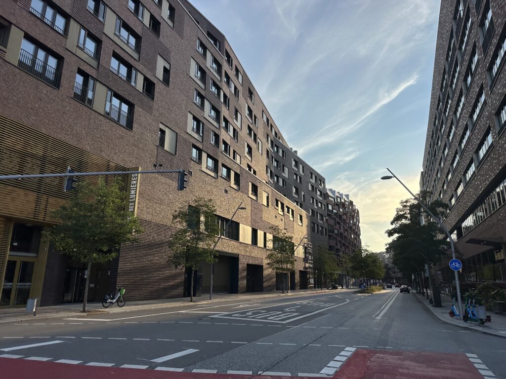 Überseeallee Überseequartier